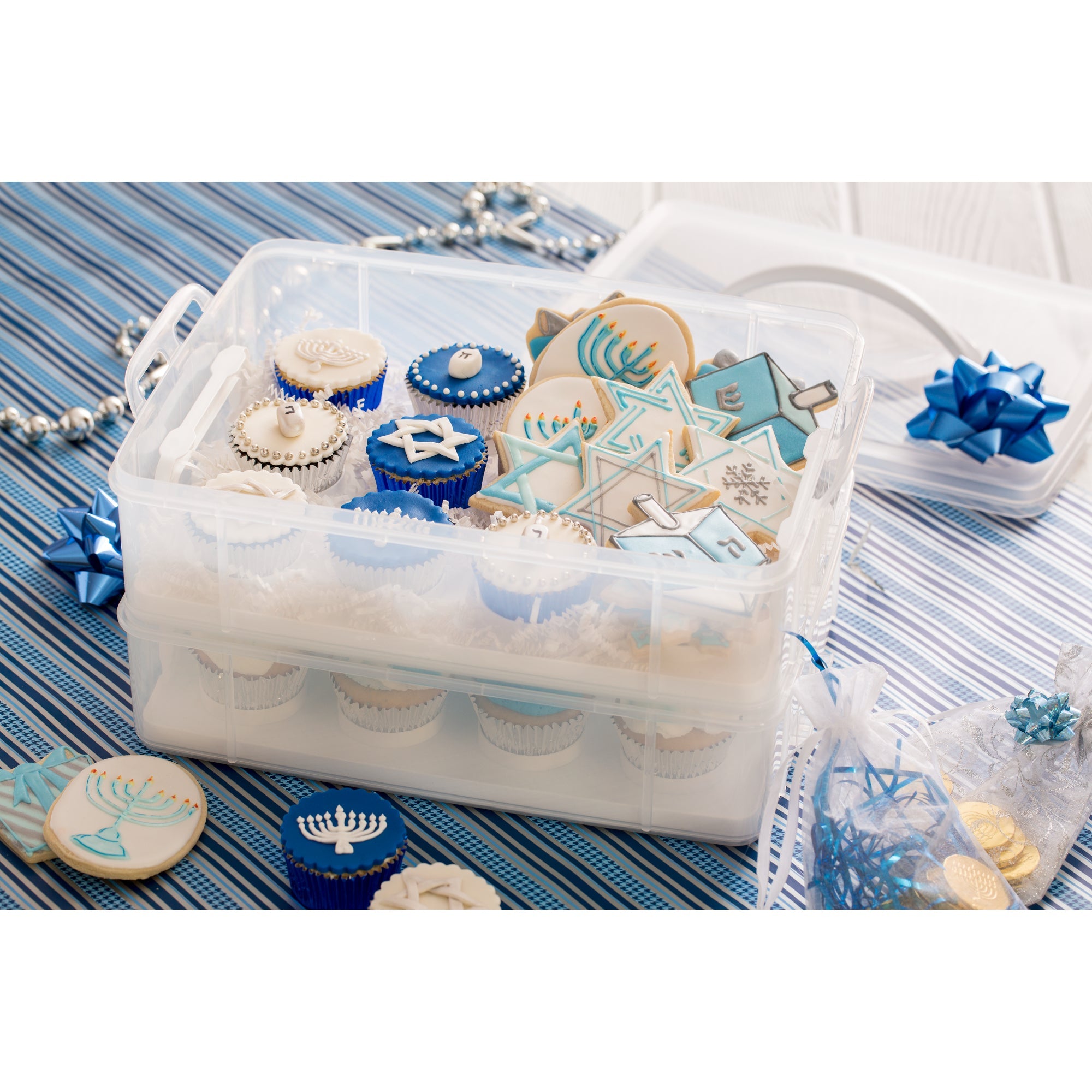 Snapware 2 Layer Cup Cake Carrier