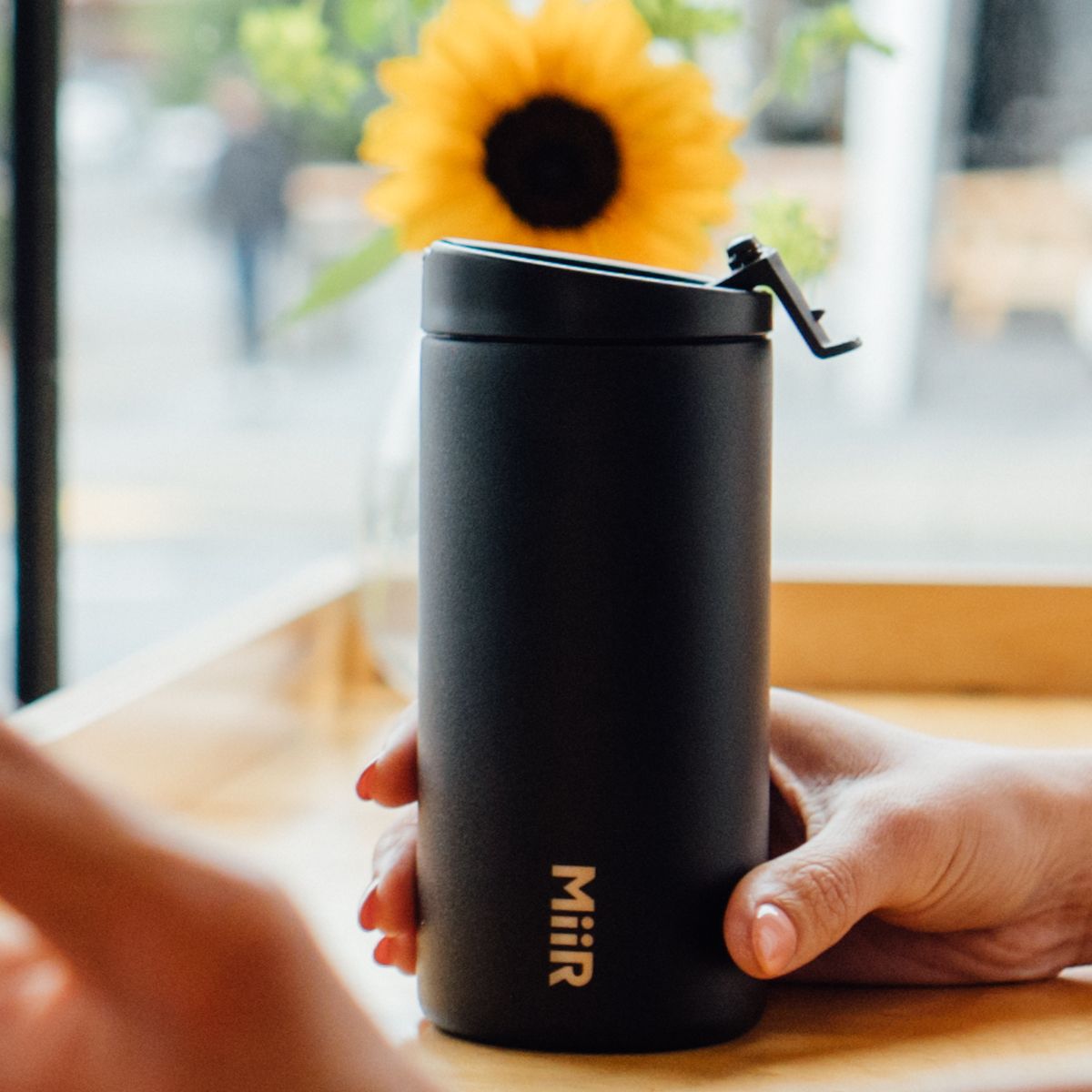 MiiR Flip Travel Tumbler 350ml (12oz) - Black