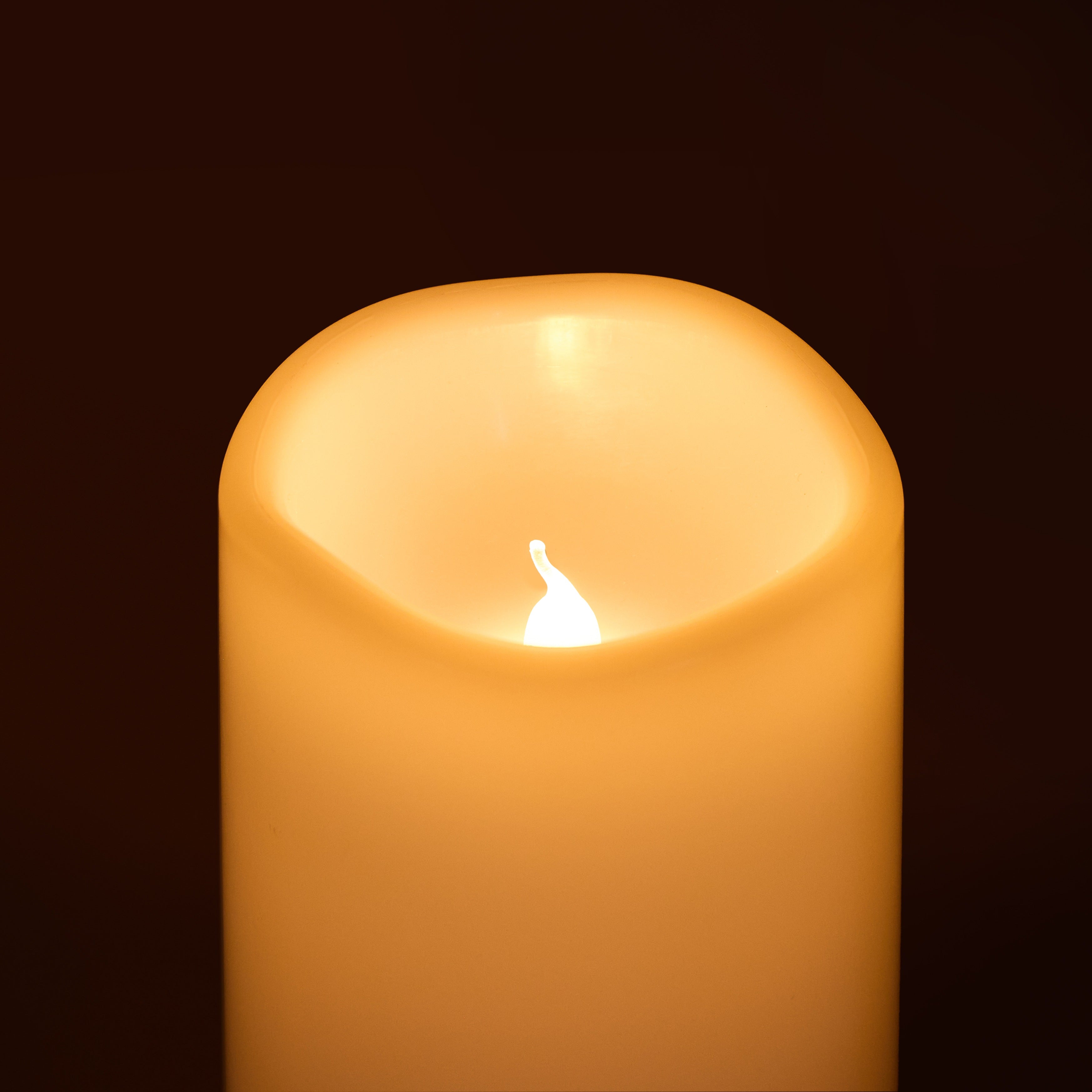 Rogue Elaris Solar Candle 10x10x30cm White