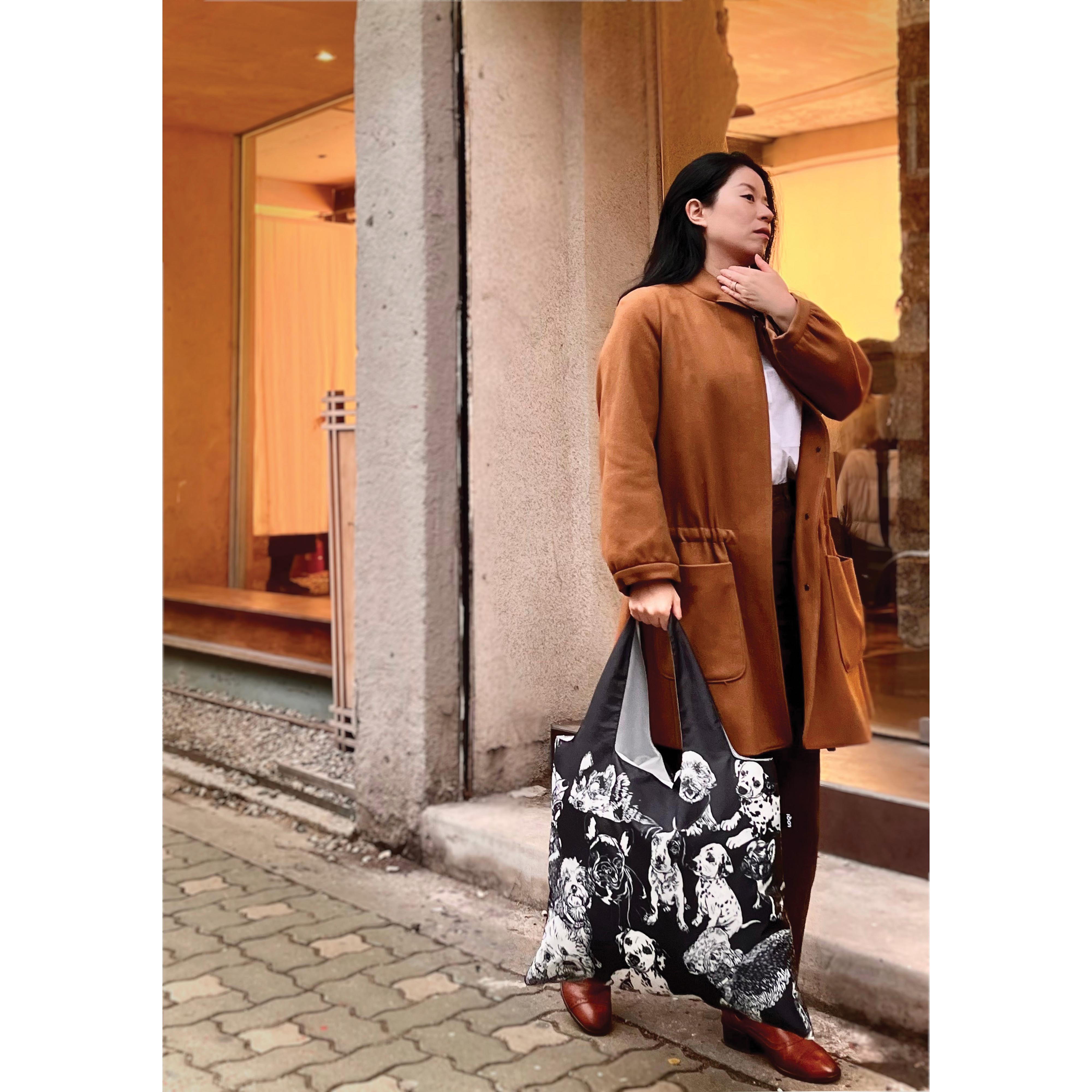 LOQI Red Poppy Bee Dogs Tote Bag