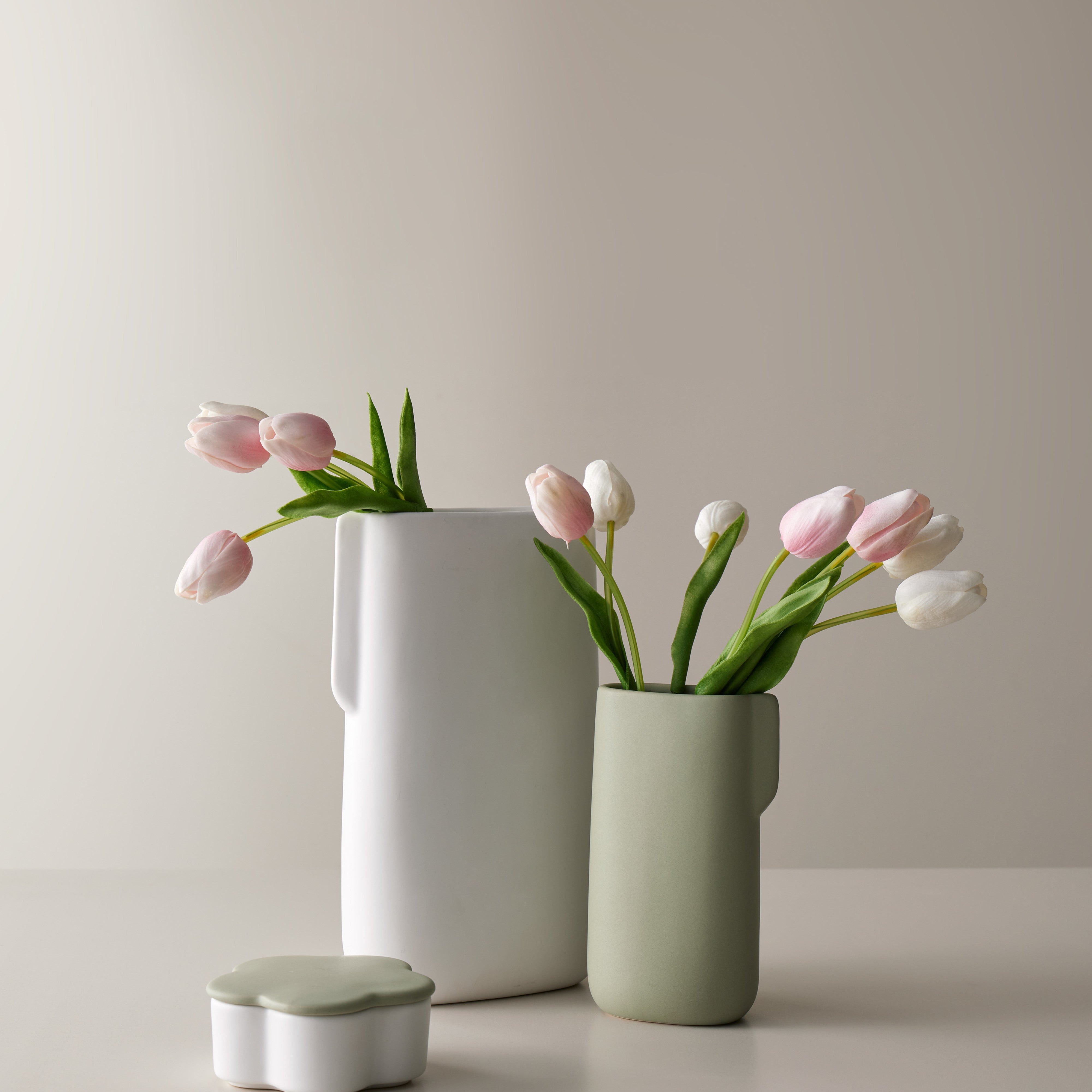 Emporium Cisco Vessel White