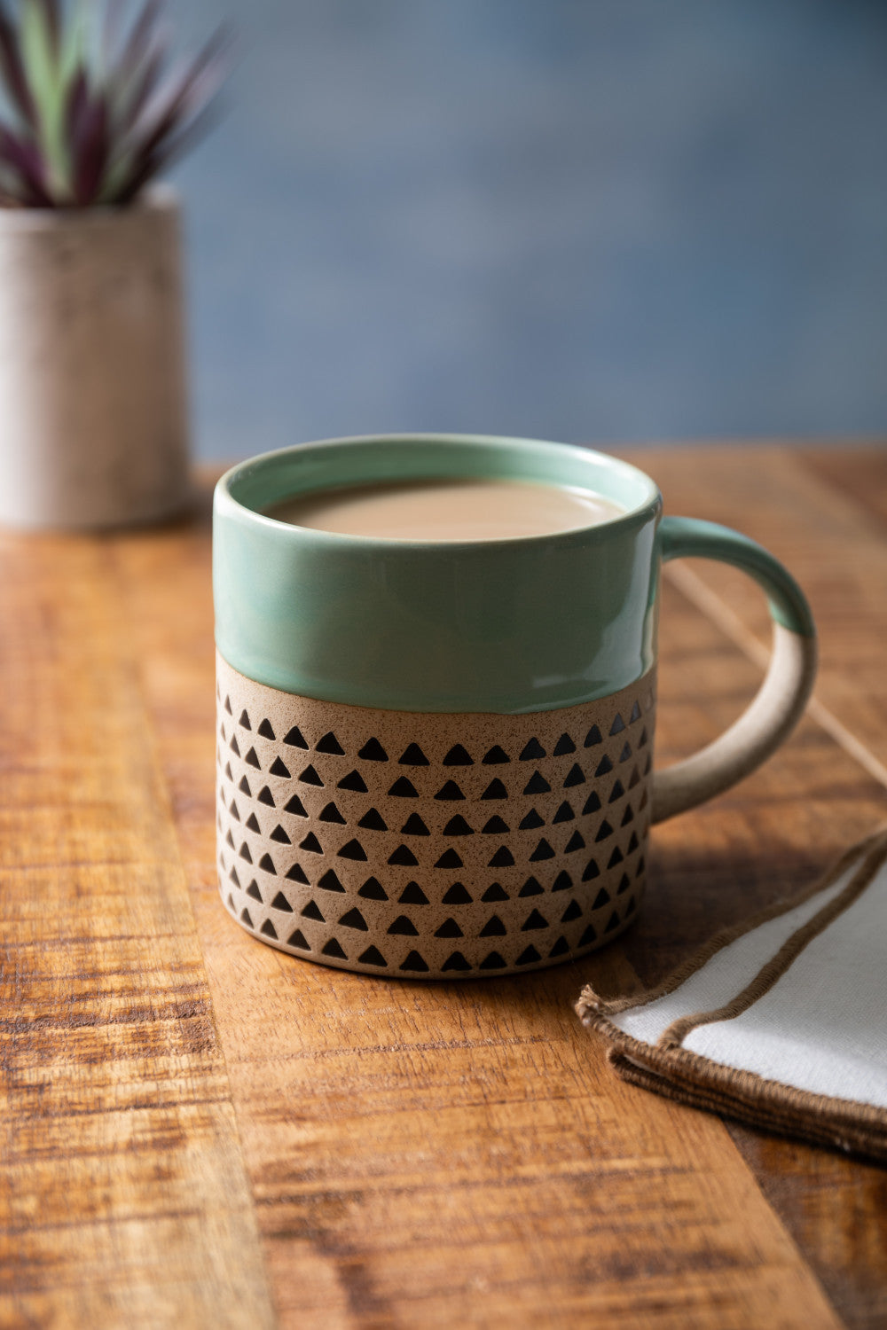 Mikasa Stoneware Mug 390ml (Green Glaze)