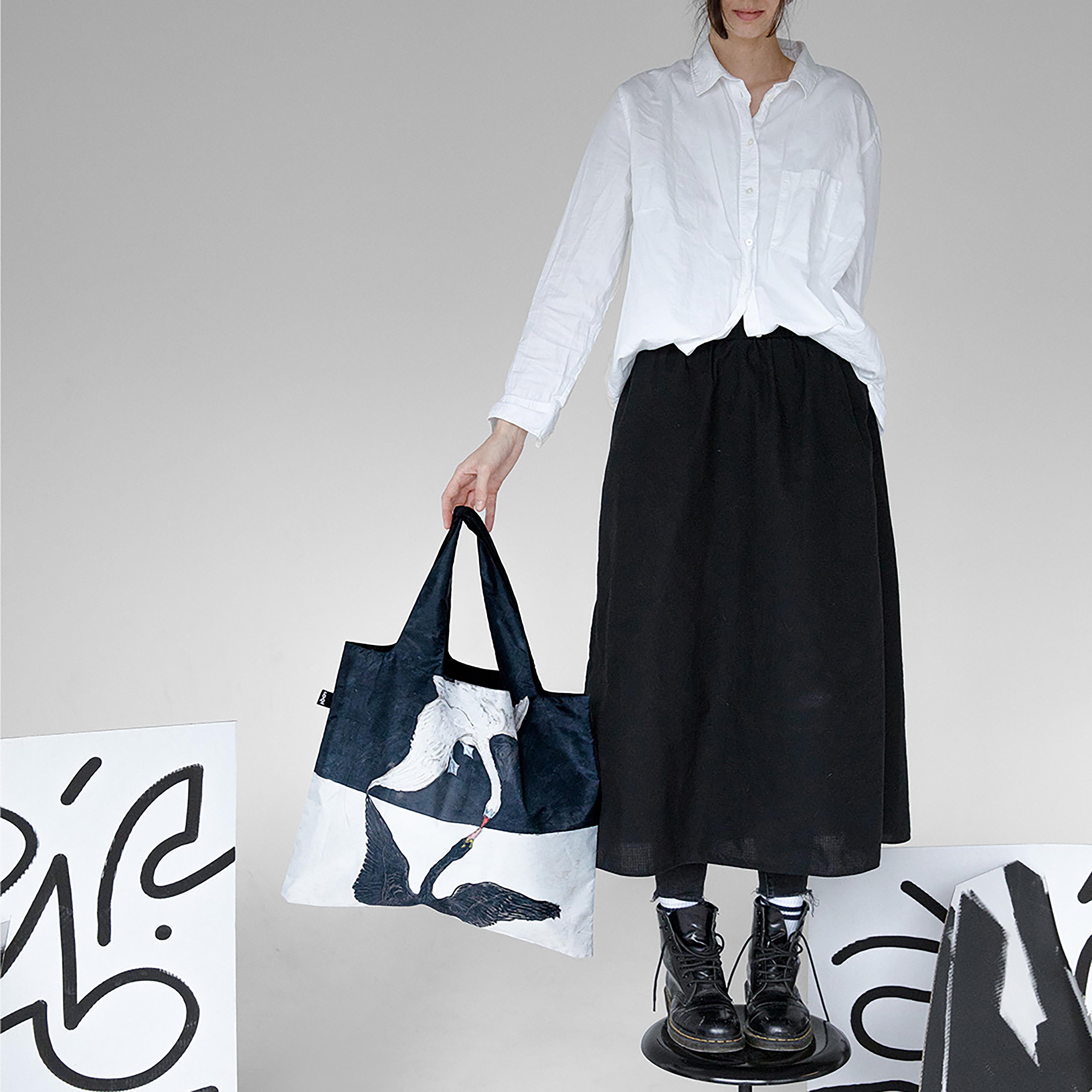 LOQI Hilma af Klint The Swan Tote Bag