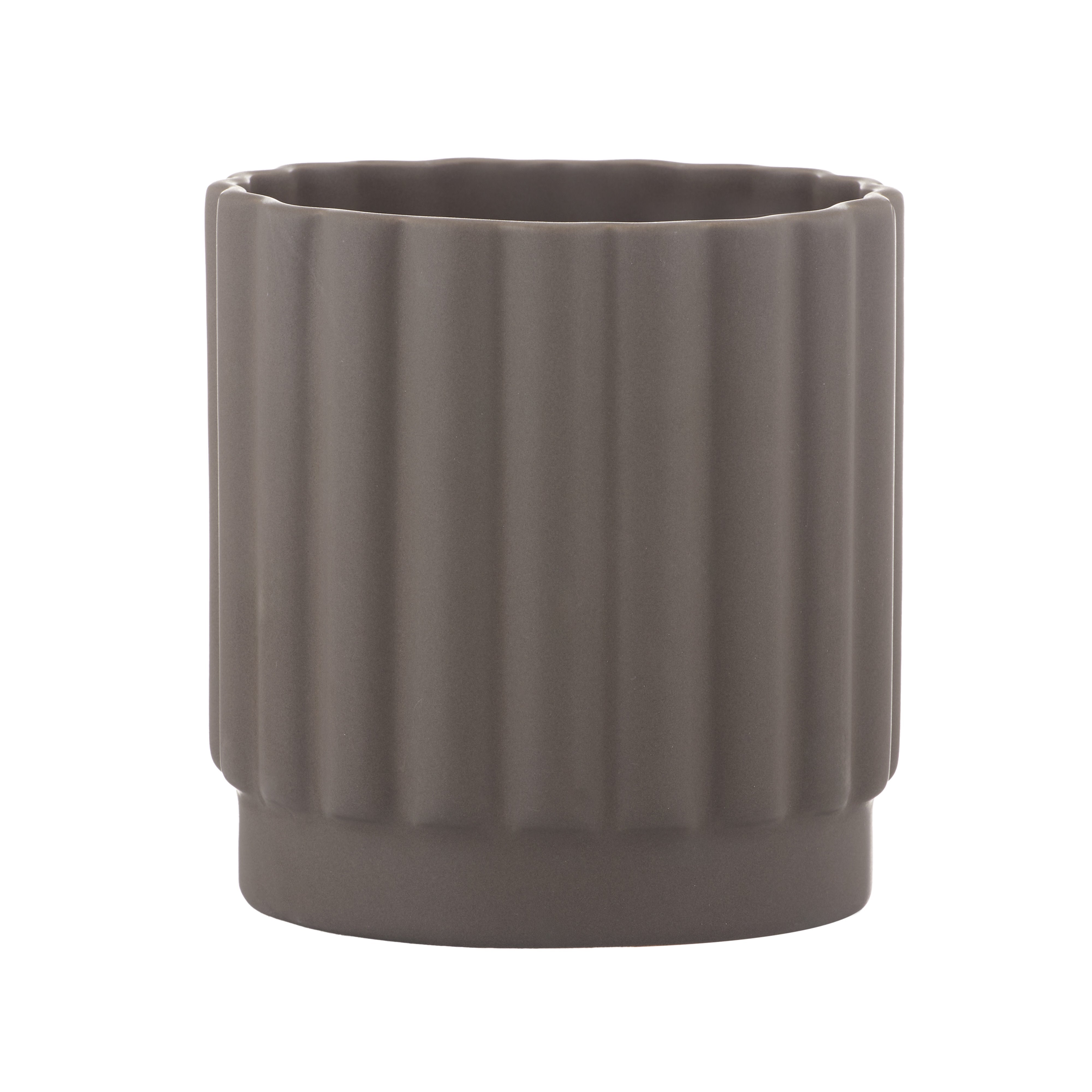 Rogue Agra Ribbed Planter Charcoal
