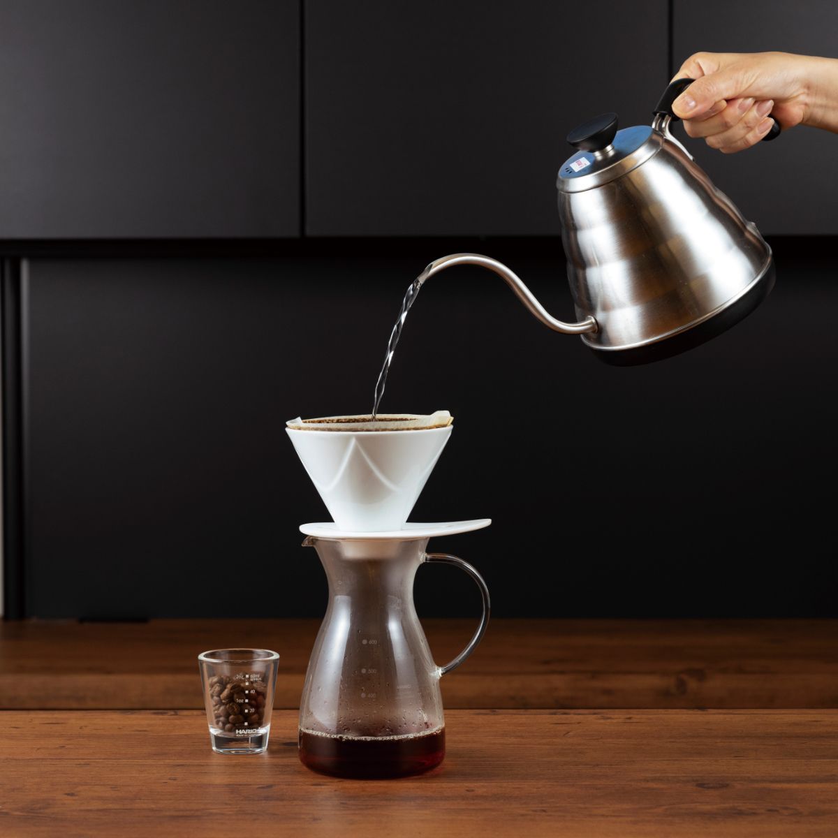 Hario V60 One Pour Dripper Mugen Ceramic - White