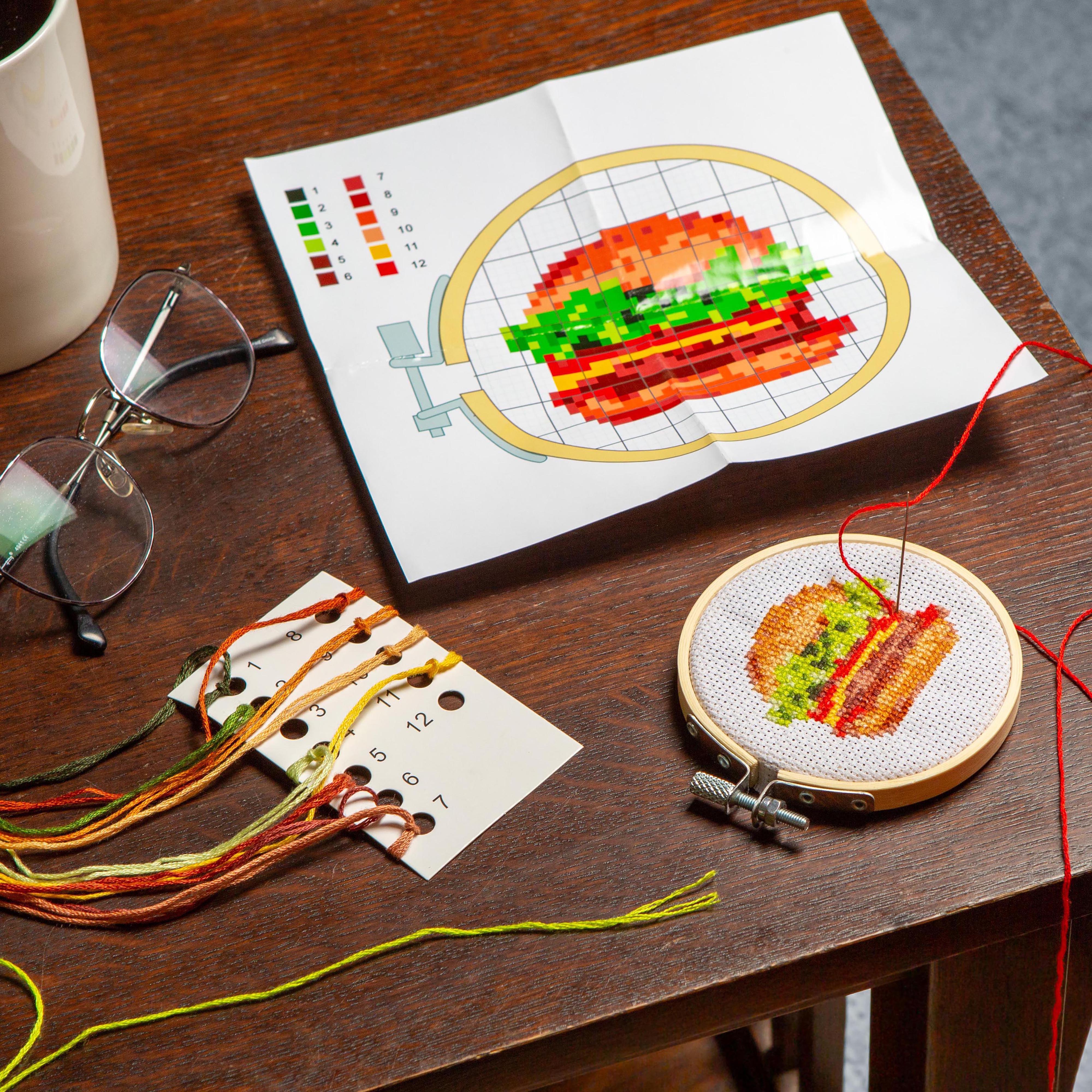 Kikkerland Burger Mini Cross Stitch Kit Multi-Coloured