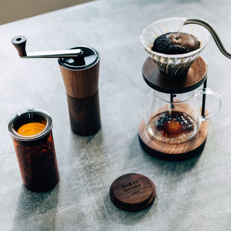 Hario Drip Stand Set 600ml - Walnut