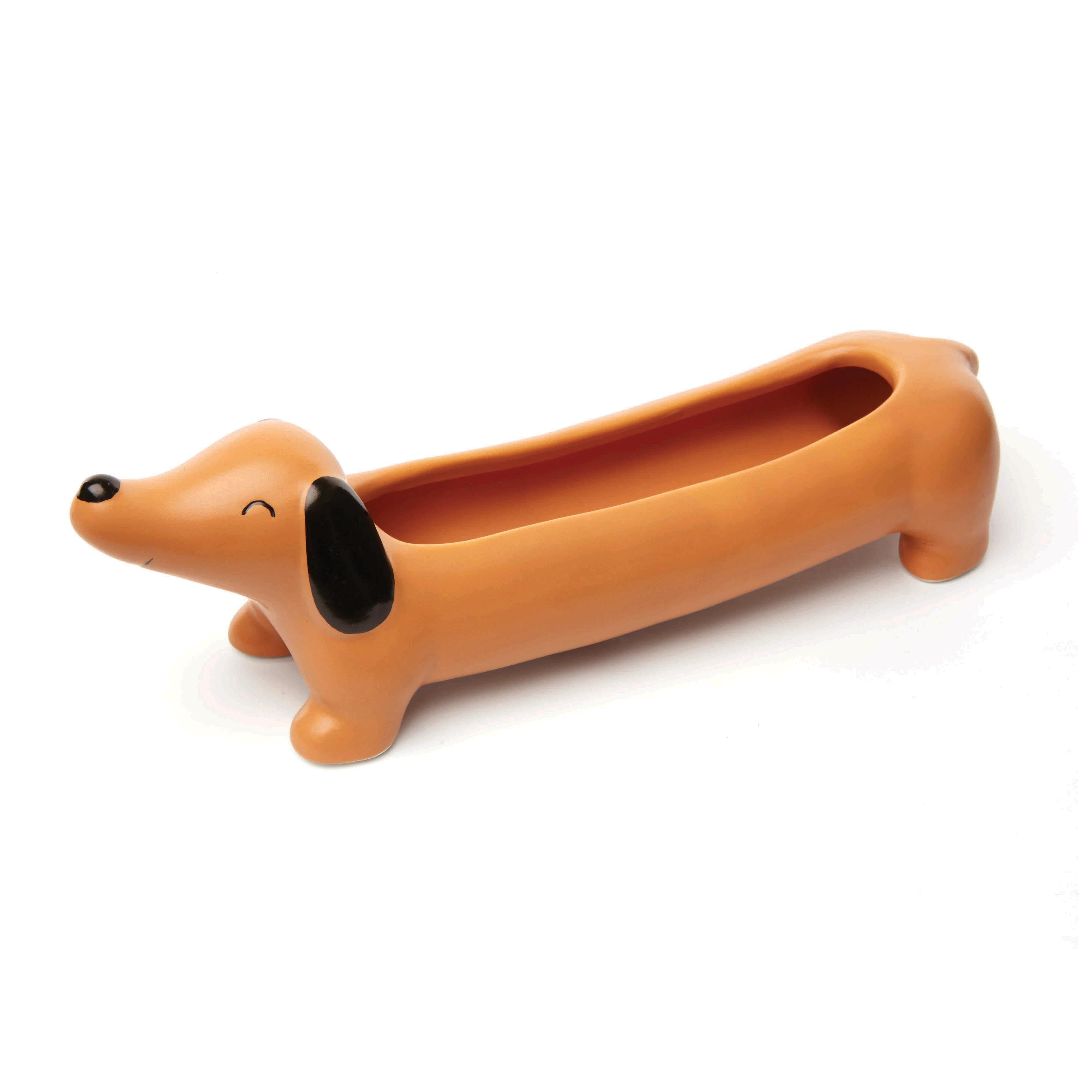 Kikkerland Daisy The Dachshund Planter Brown