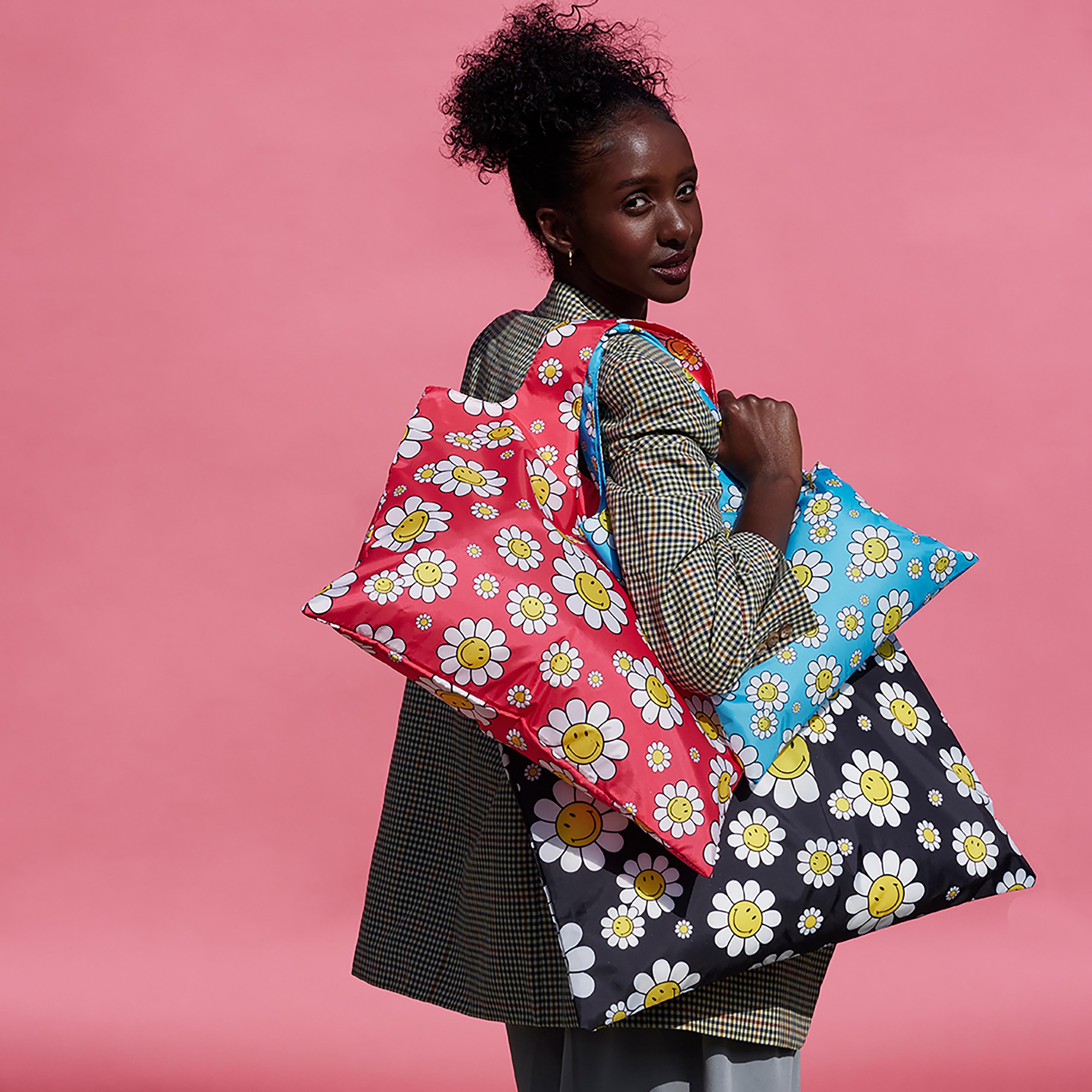 LOQI Smiley Flowers Tote Bag Aquarius