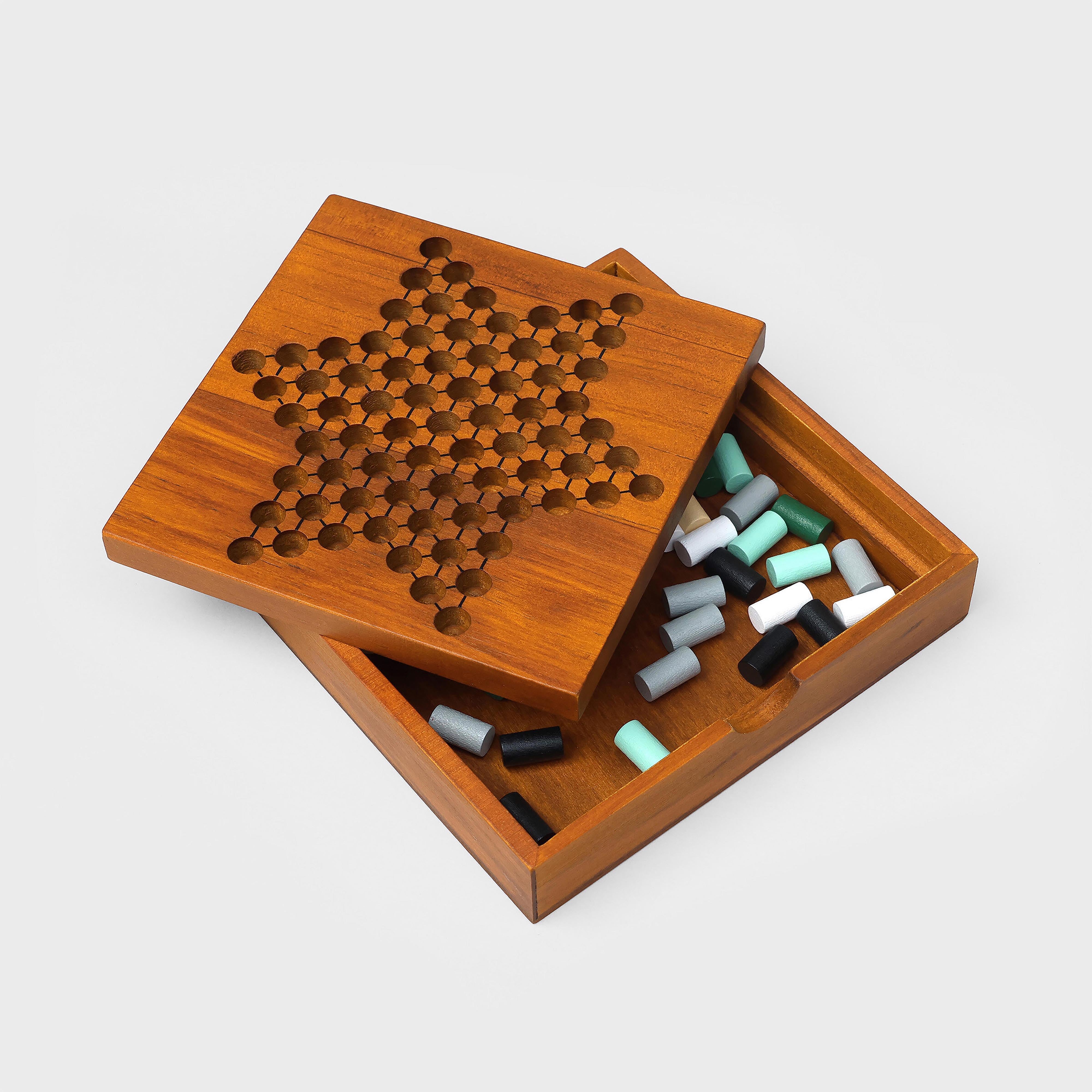 Luckies Iron & Glory Chinese Checkers