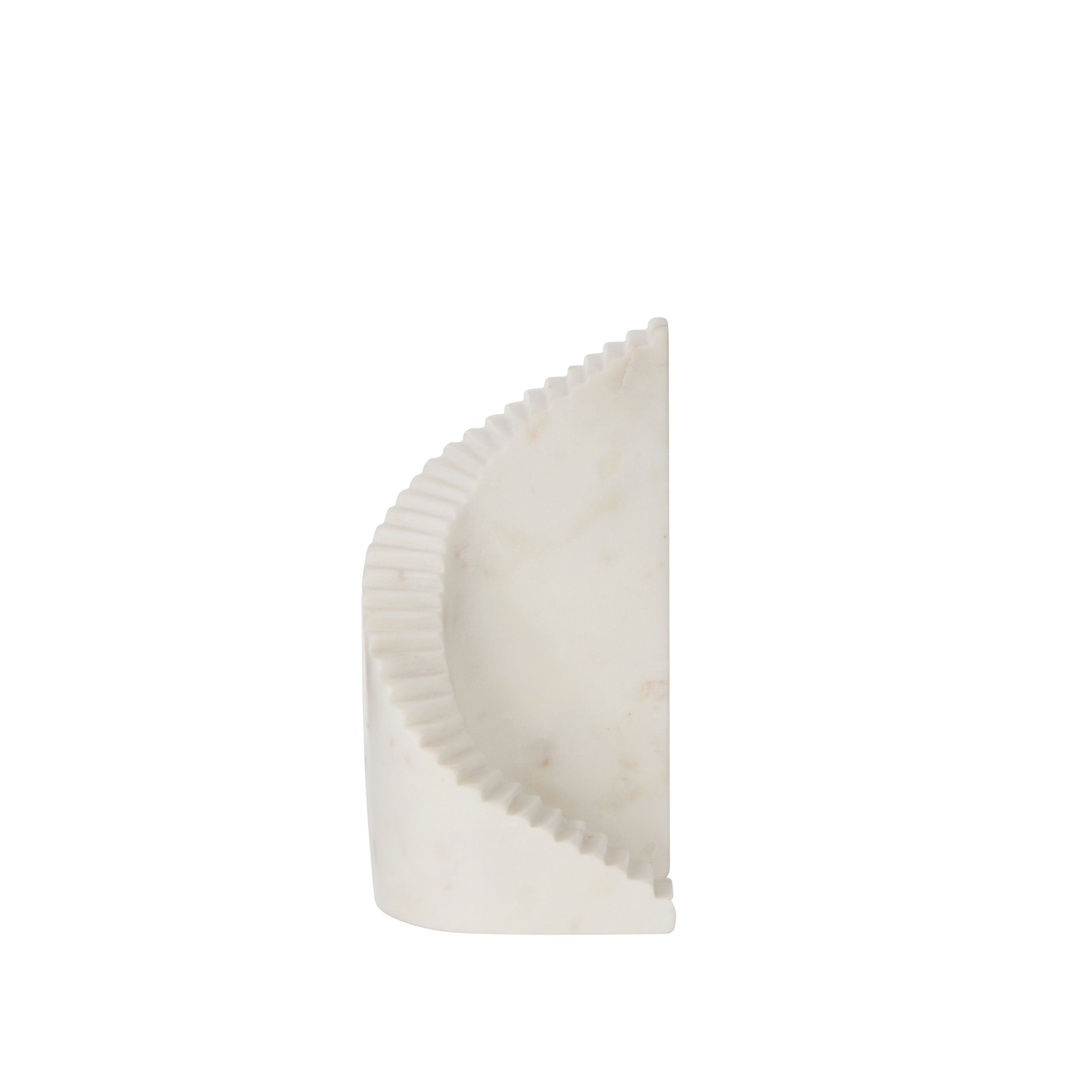Amalfi Sachi Step Sculpture White