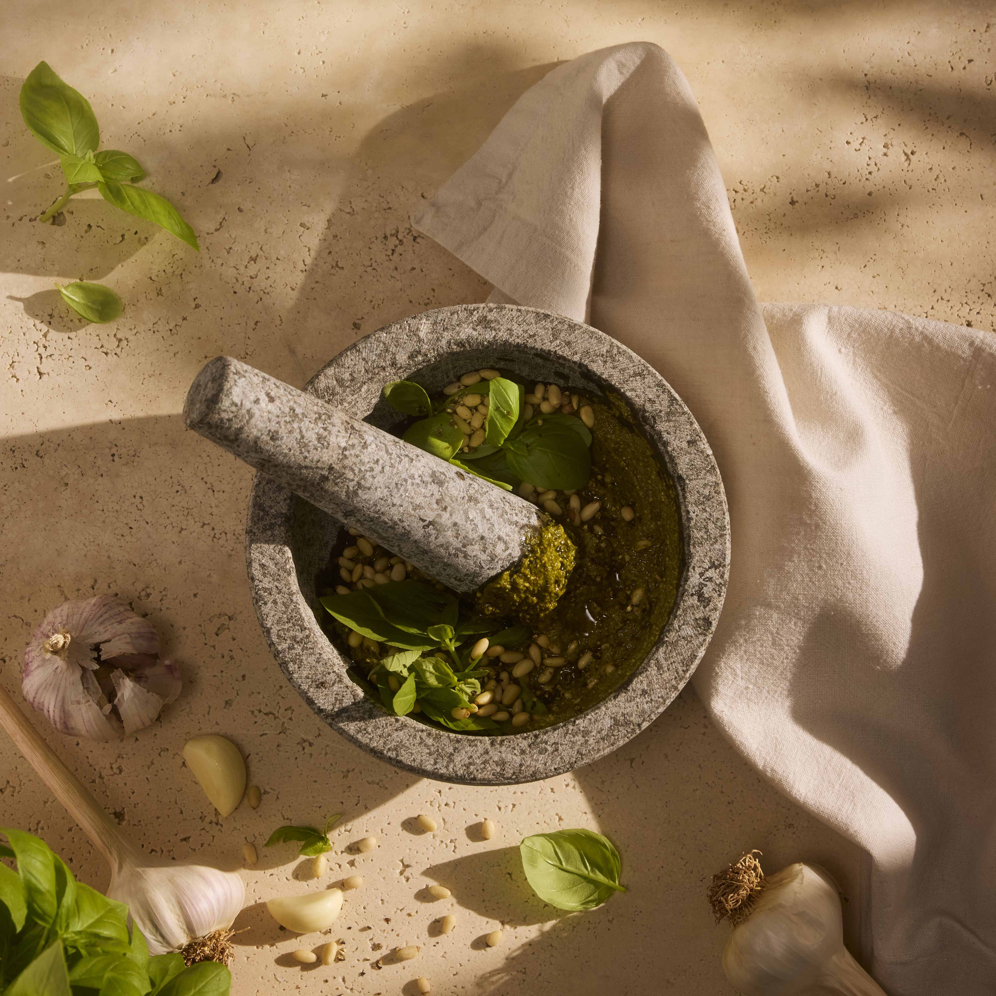 Davis & Waddell Granite Mortar & Pestle 18x18x9cm Grey