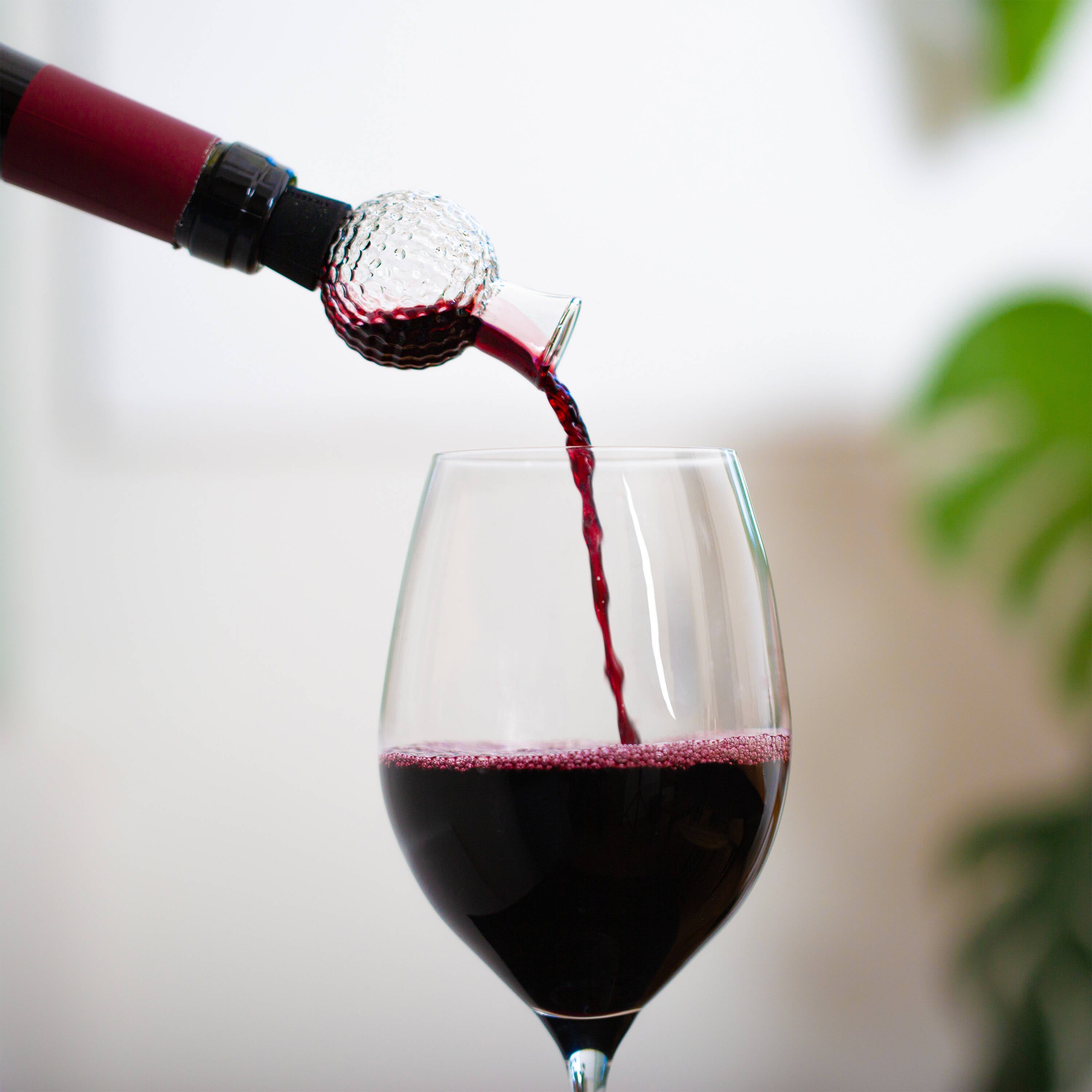 Kikkerland Golf Wine Aerator Clear