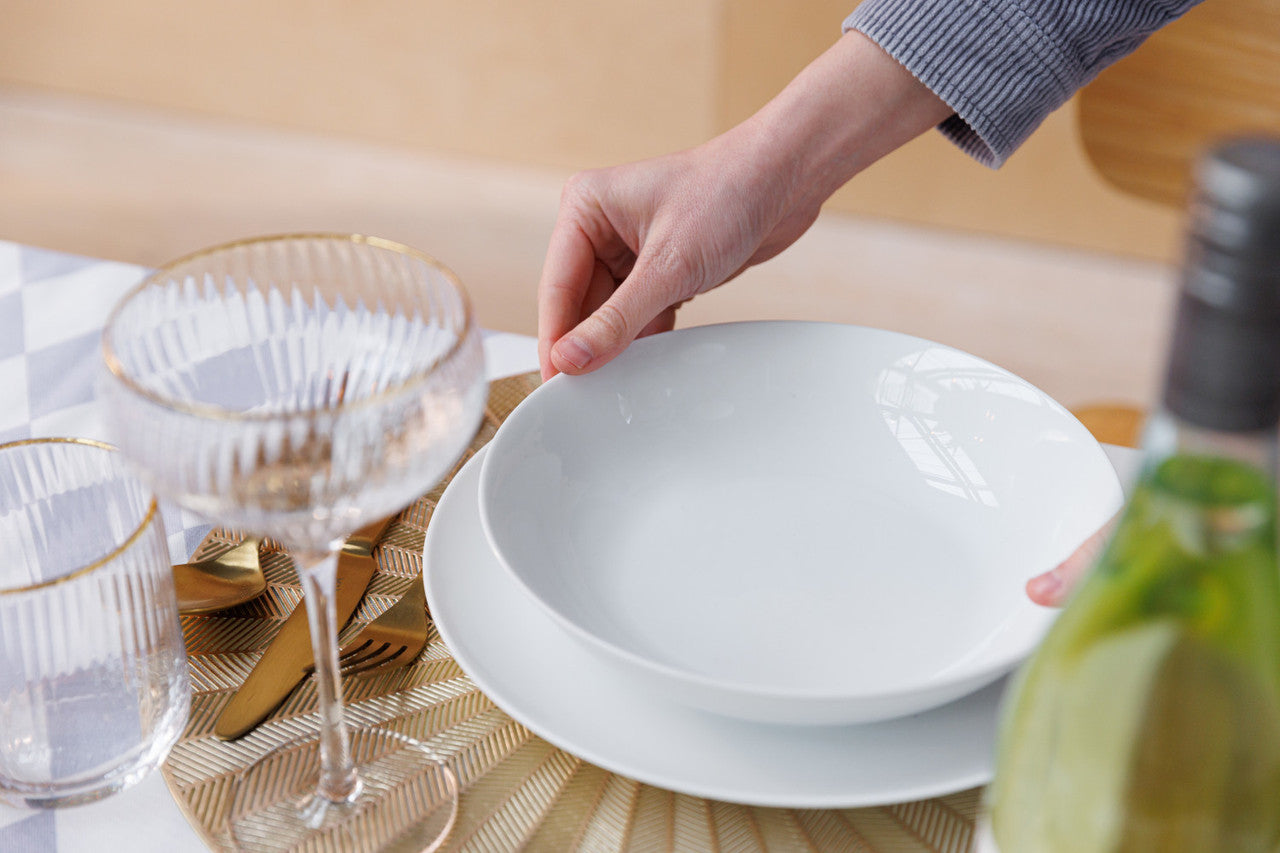 Mikasa Chalk Porcelain Pasta Bowl Set 4 Piece 23cm (White)