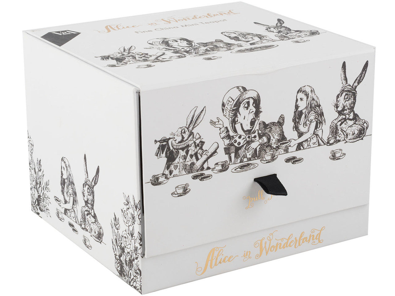 V&A Alice in Wonderland Mini Teapot 450ml