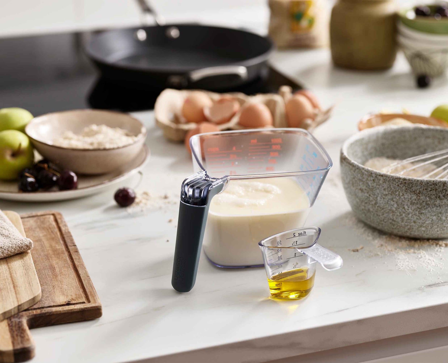 Joseph Joseph Align™ 2-Piece Easy-Read Measuring Jug Set