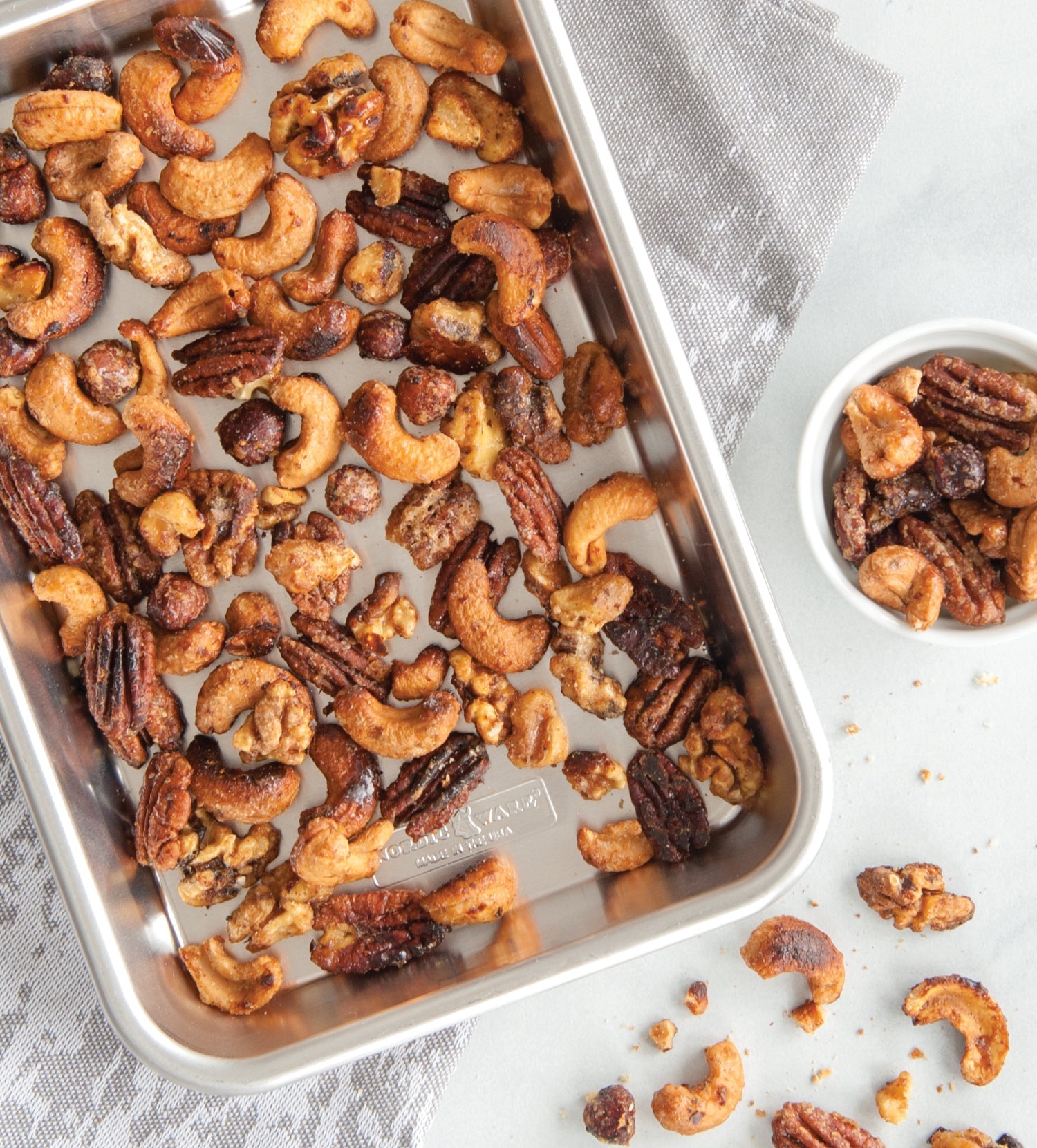 Nordicware Naturals Eight Sheet 25.5 x 17.5 x 3cm