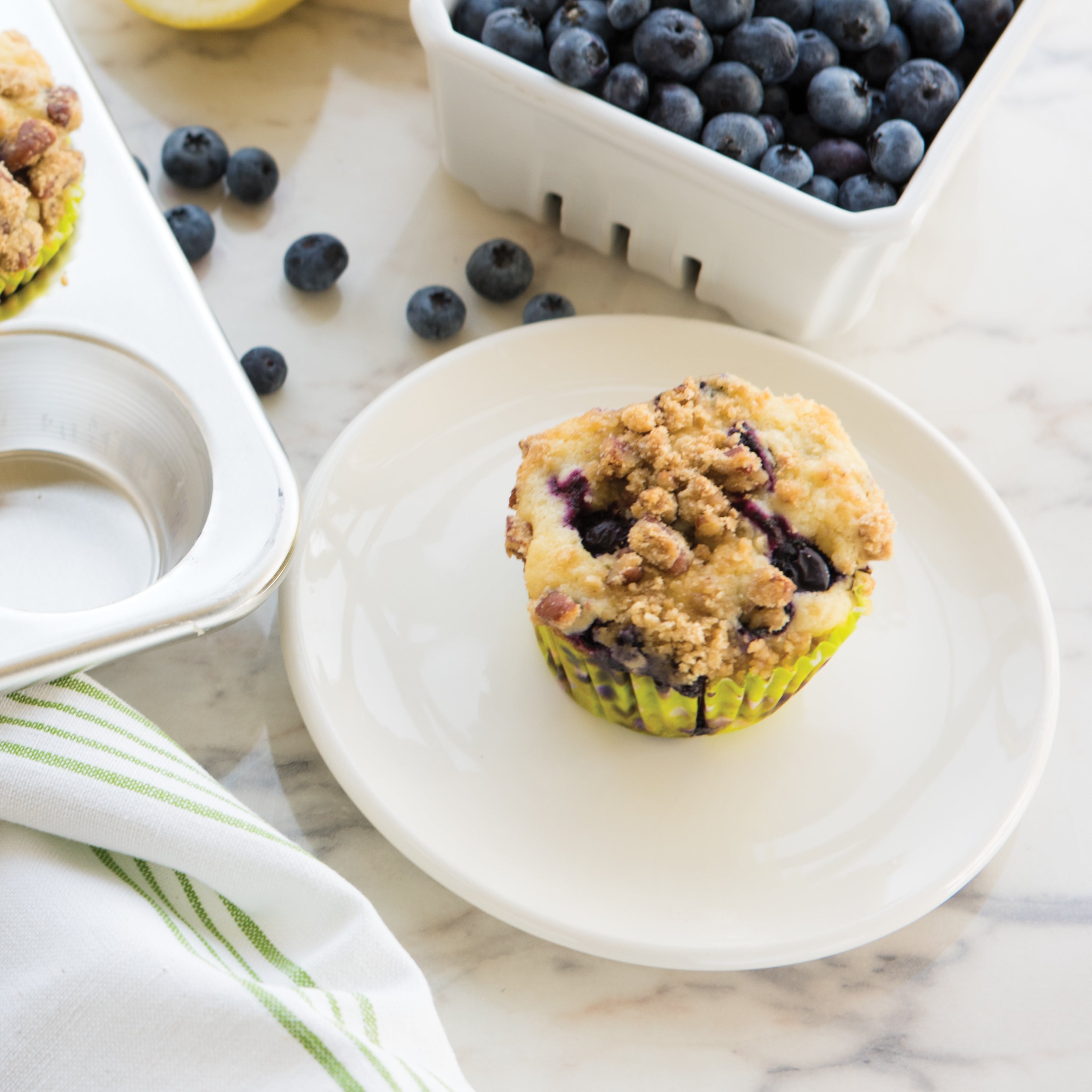 Nordicware 6 Cup Muffin Pan 25.5 x 18 x 3.5cm